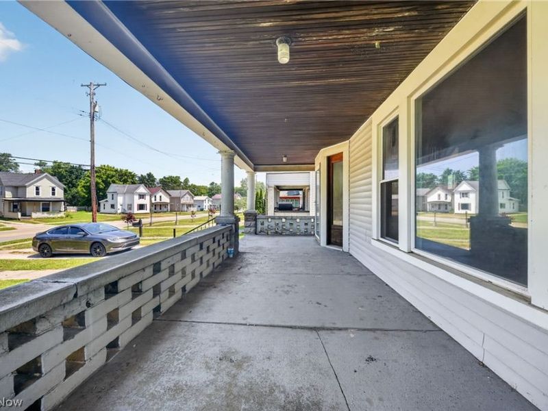 703 Main Street, Conneaut, OH 44030 Photo 3