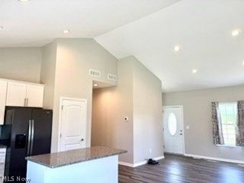12180 Township Rd 8 NE, Crooksville, OH 43731 Photo 10
