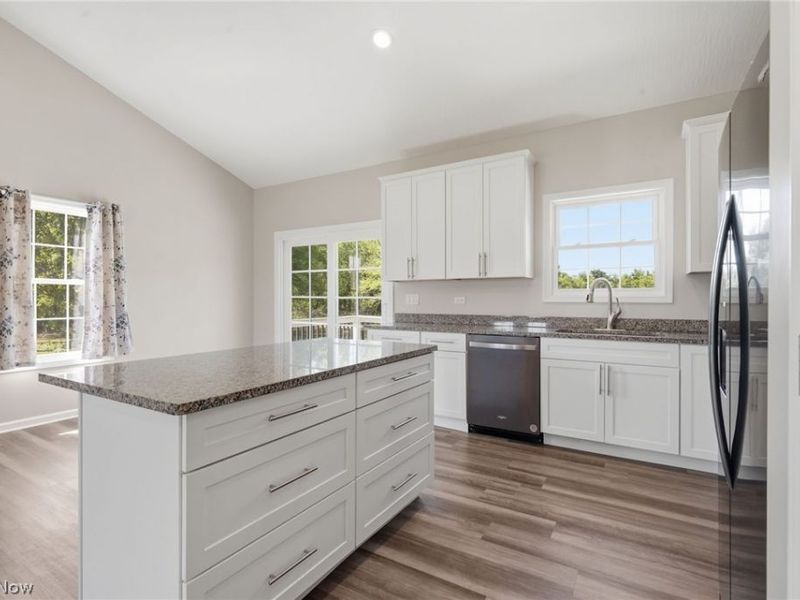 12180 Township Rd 8 NE, Crooksville, OH 43731 Photo 15