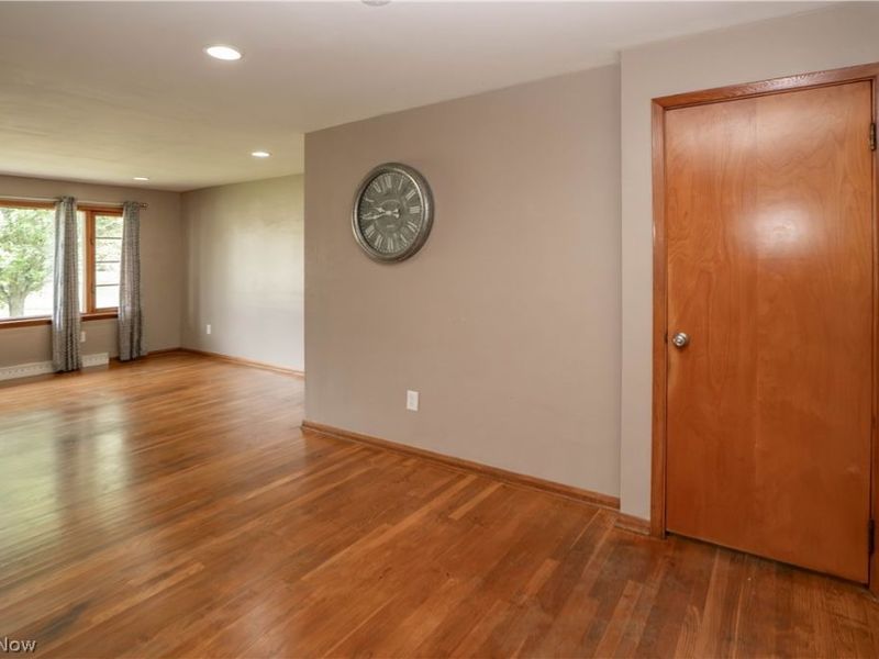 158 Miles Avenue NW, Canton, OH 44708 Photo 9