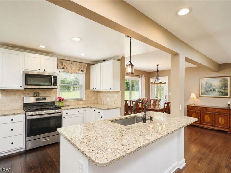 251 Schocalog Road, Akron, OH 44313 Photo 6