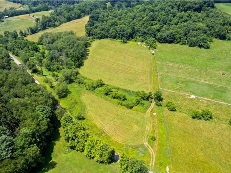 9145 Cologne Road SW, Bowerston, OH 44695 Photo 11