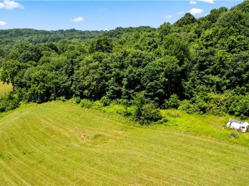9145 Cologne Road SW, Bowerston, OH 44695 Photo 16