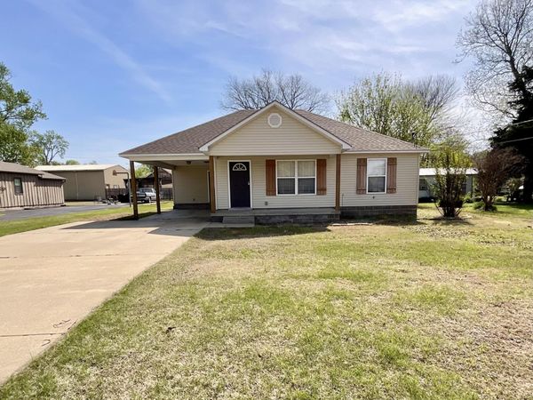 6657 Upper Finley Road, Dyersburg, TN 38024