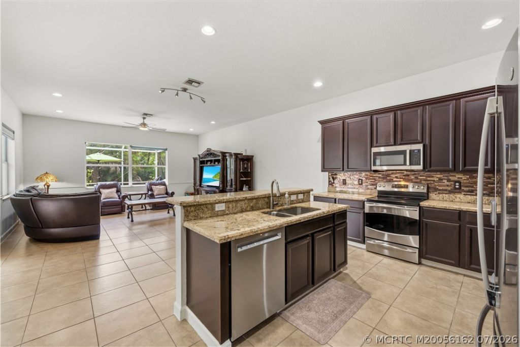 5437 SW Honeysuckle Court, Palm City, FL 34990 Photo