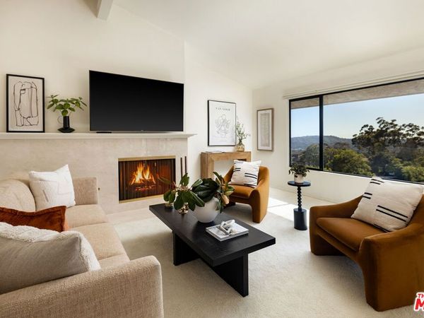 2041 Paseo Almeria, Santa Barbara, CA 93103