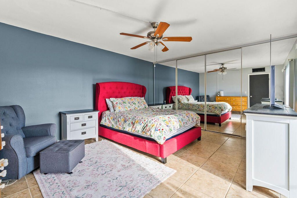 29 Lake Arbor Drive, Palm Springs, FL 33461 Photo