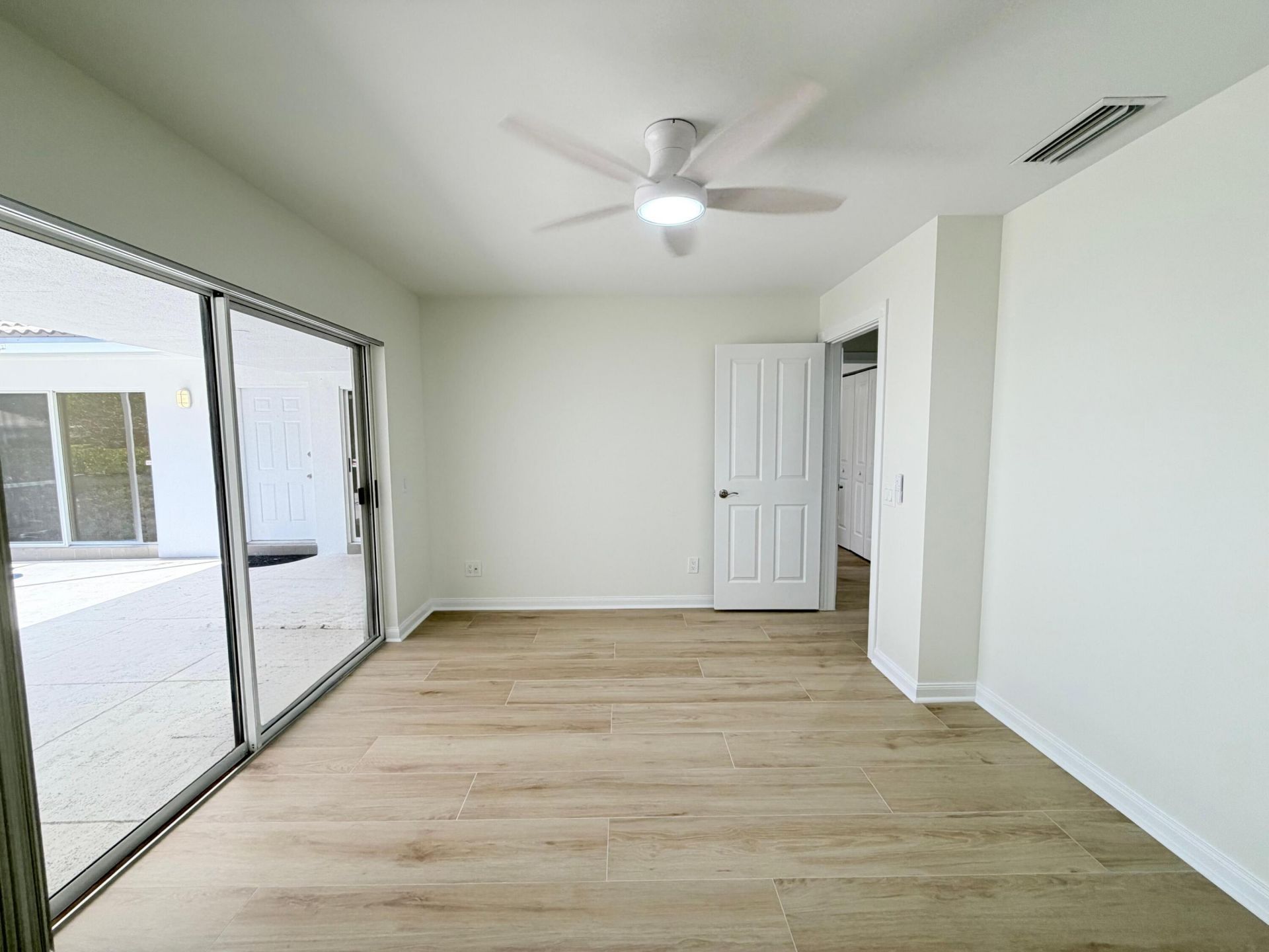 6104 Red Oak Court, Palm Beach Gardens, FL 33410 Photo