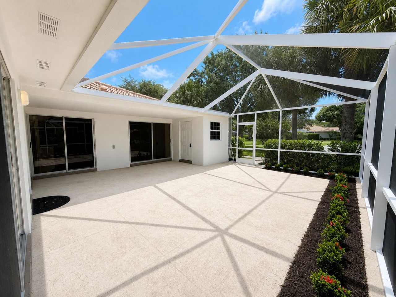 6104 Red Oak Court, Palm Beach Gardens, FL 33410 Photo
