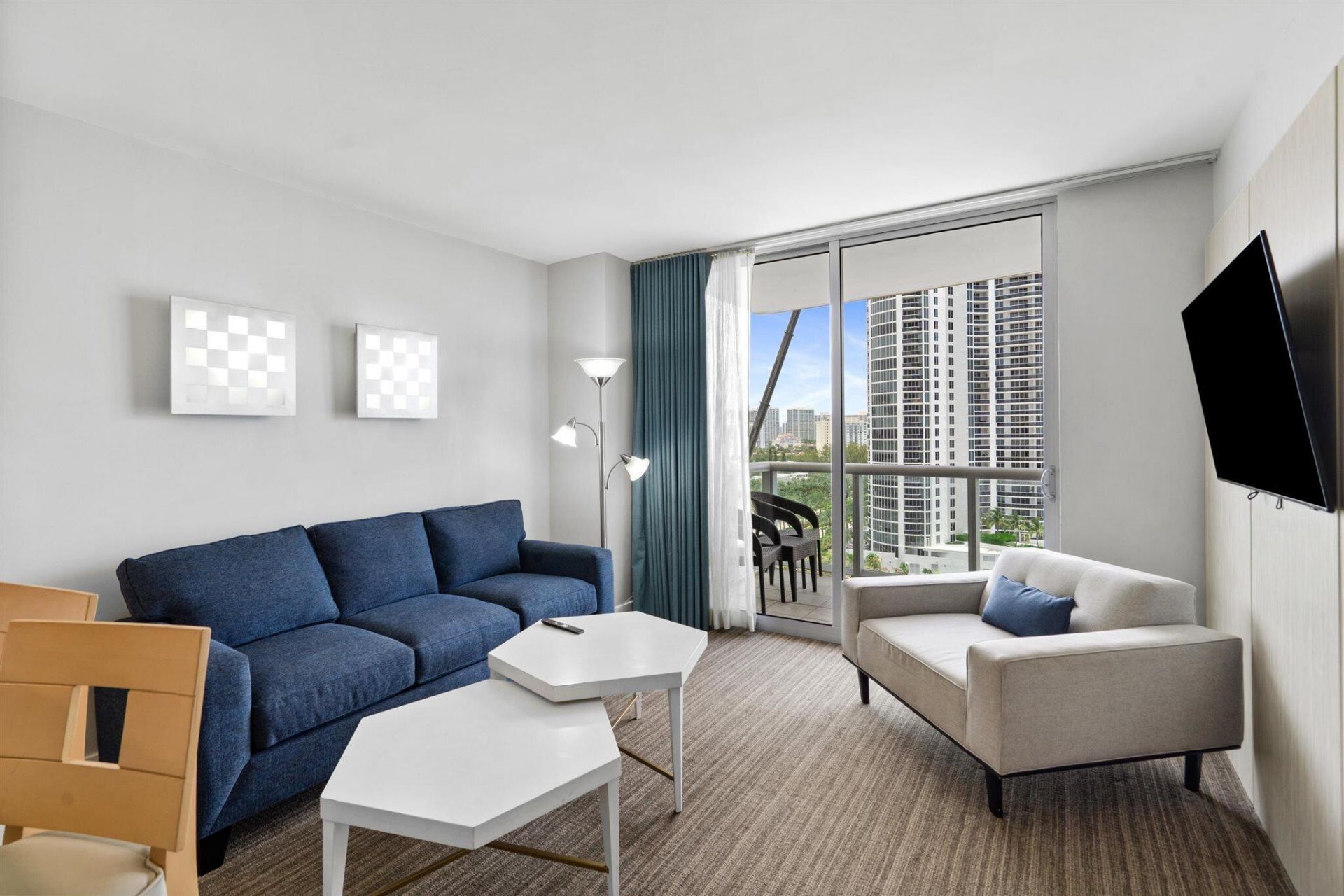 18683 Collins Avenue, Unit 1404, Sunny Isles Beach, FL 33160 Photo