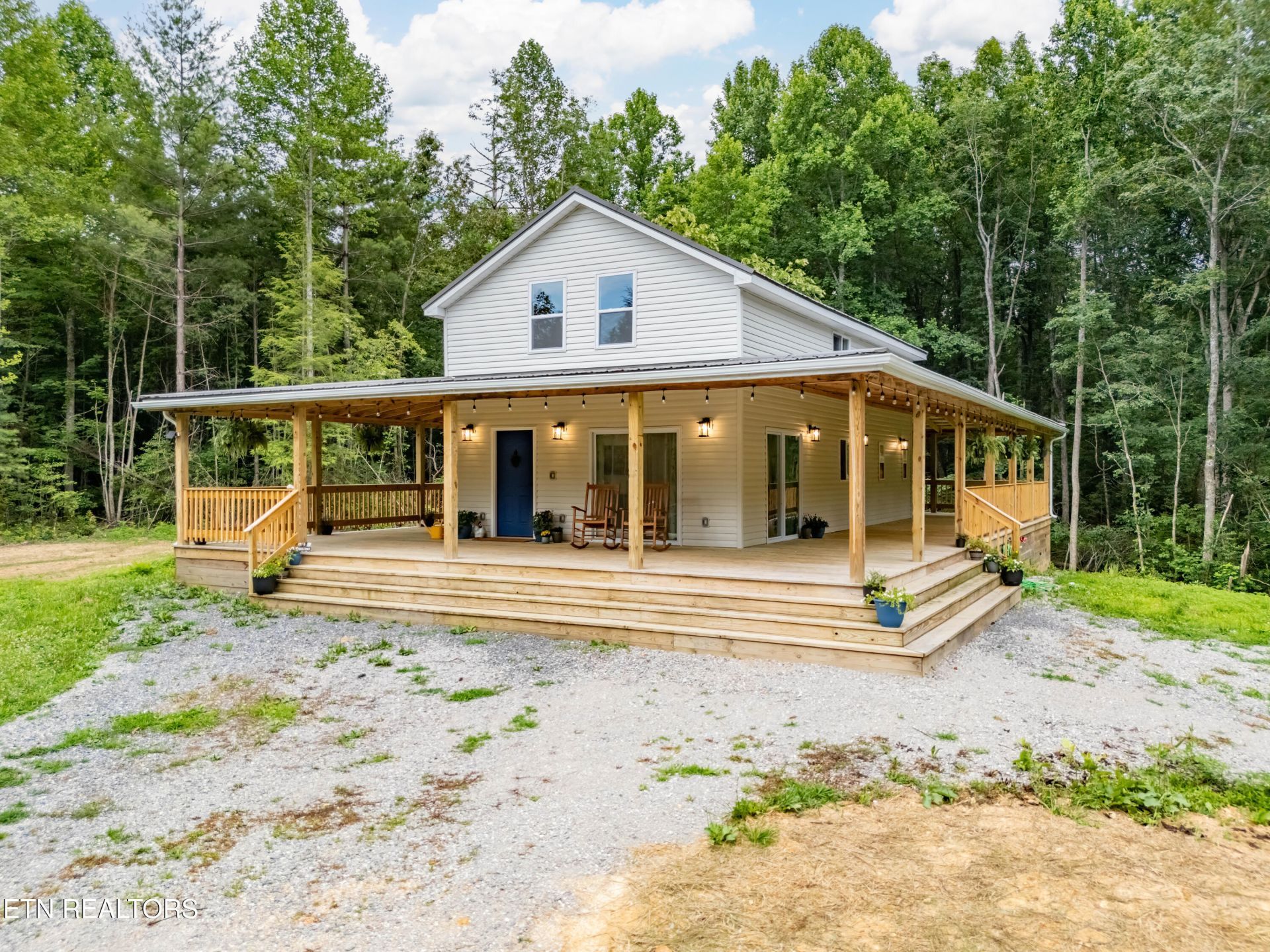 131 Bart Woolum Rd, Lancing, TN 37770 Main Photo