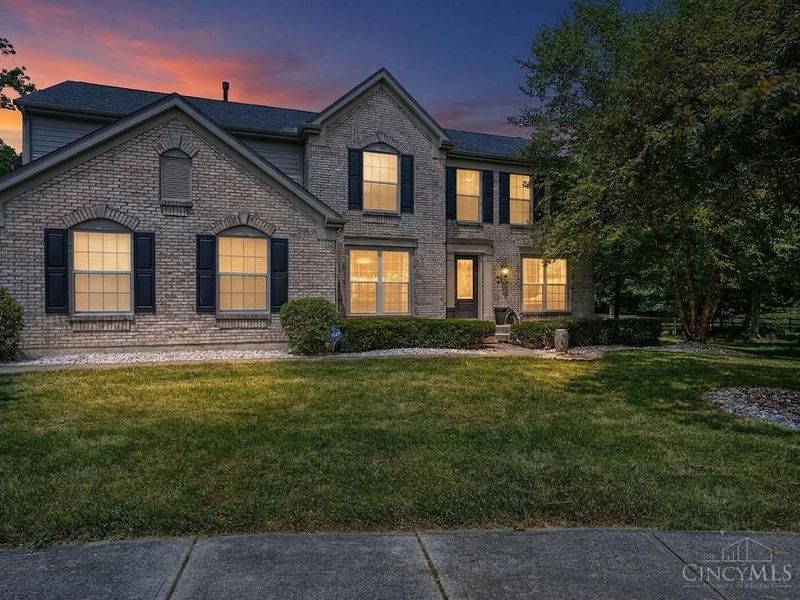 972 Tyndale Court, Hamilton Twp, OH 45152 Photo 2