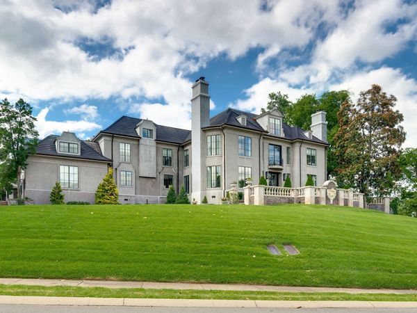 19 Inveraray, Nashville, TN 37215