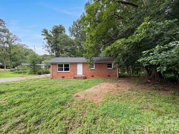 3806 Vanderburg Drive S, Concord, NC 28025