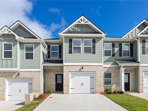 8318 Columbia Court, Palmetto, GA 30268