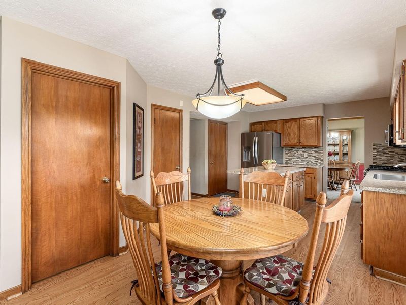 1042 Rousseau Lane, Galloway, OH 43119 Photo 12