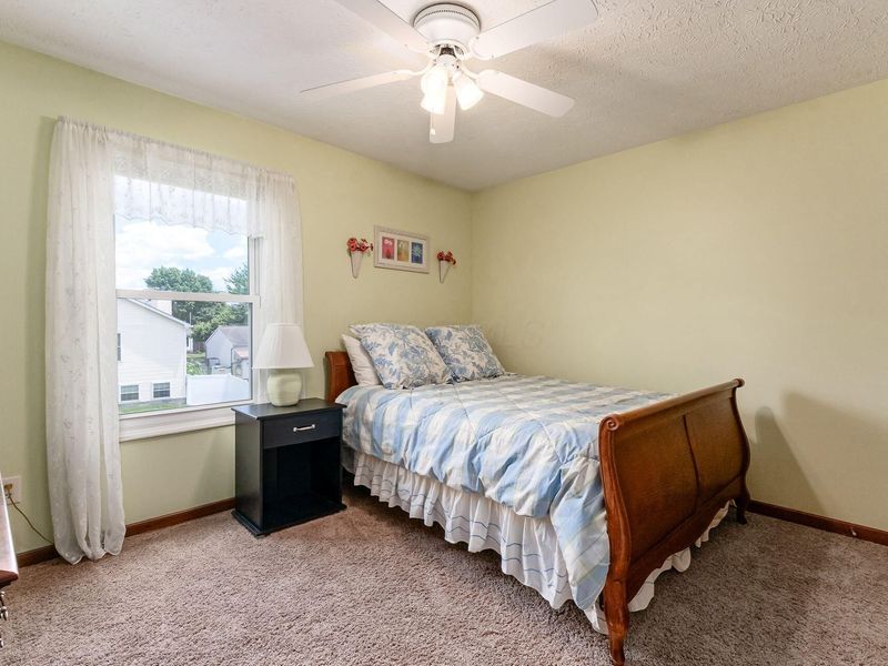 1042 Rousseau Lane, Galloway, OH 43119 Photo 30