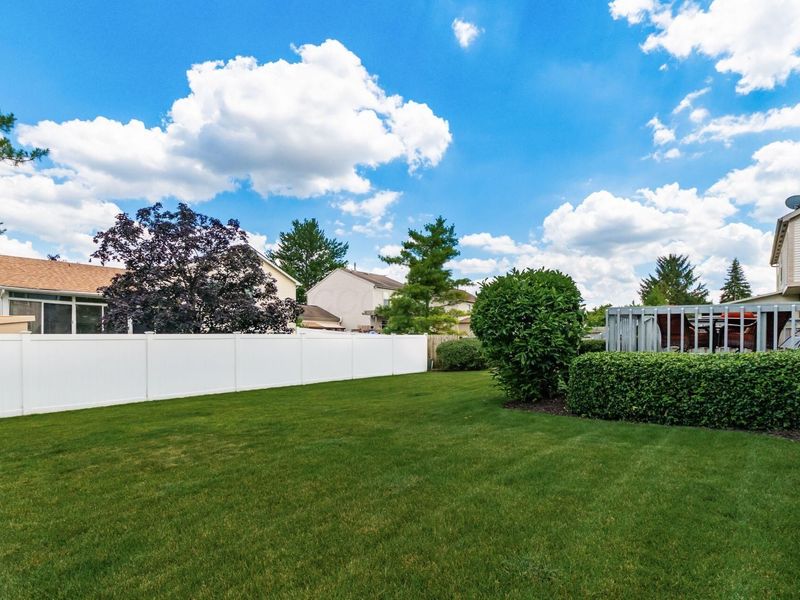 1042 Rousseau Lane, Galloway, OH 43119 Photo 39