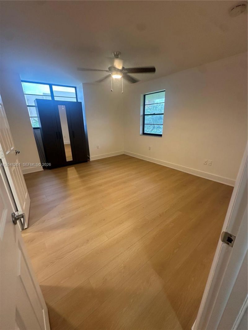 10425 SW 112th Ave , Unit 215, Miami, FL 33176 Photo