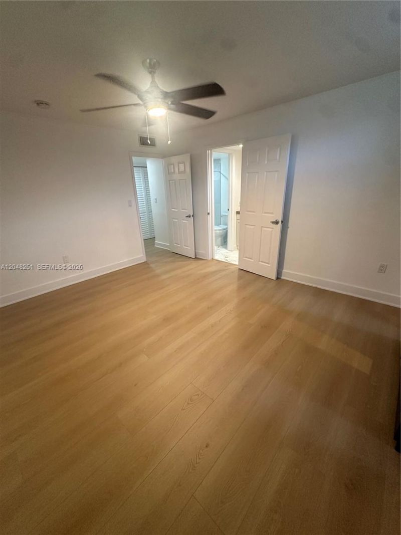 10425 SW 112th Ave , Unit 215, Miami, FL 33176 Photo