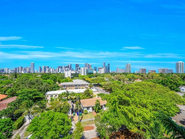 2400 SW 3rd Ave, Unit 706, Miami, FL 33129