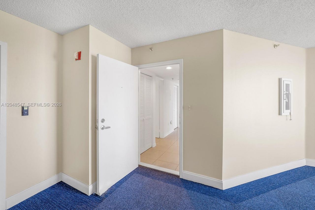 2400 SW 3rd Ave, Unit 706, Miami, FL 33129 Photo