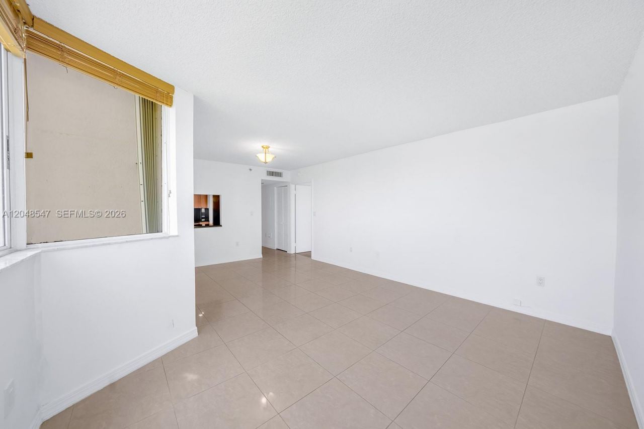 2400 SW 3rd Ave, Unit 706, Miami, FL 33129 Photo
