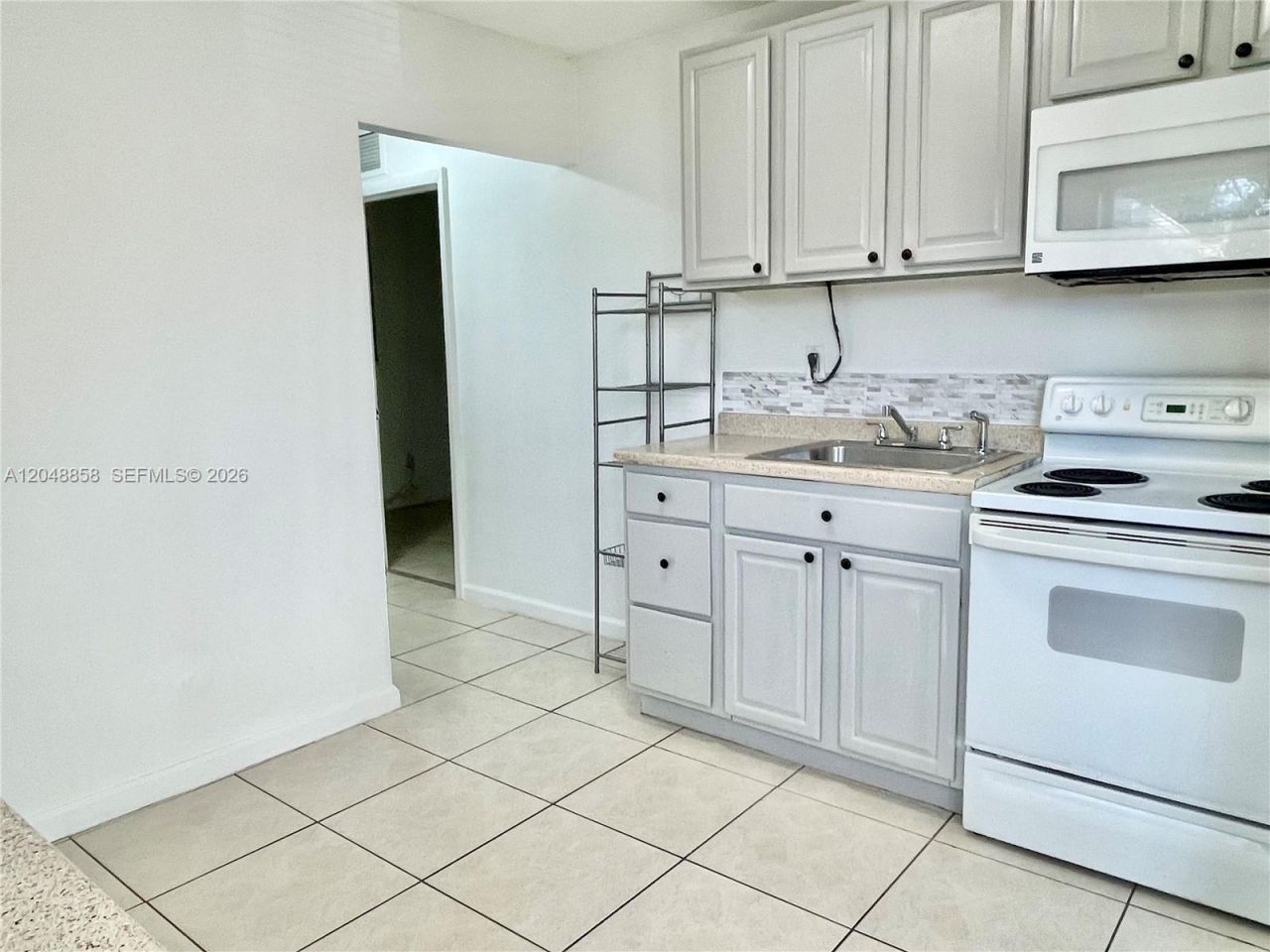 428 NW 16th Ave , Unit 2, Fort Lauderdale, FL 33311 Photo