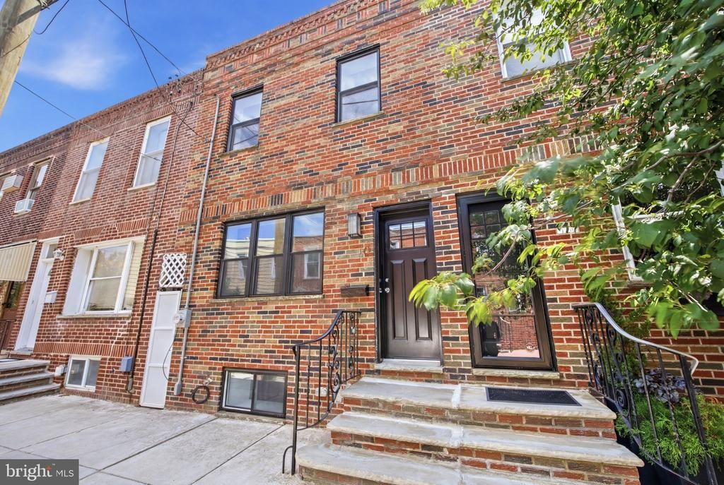1110 Pierce Street, Philadelphia, PA 19148 Main Photo