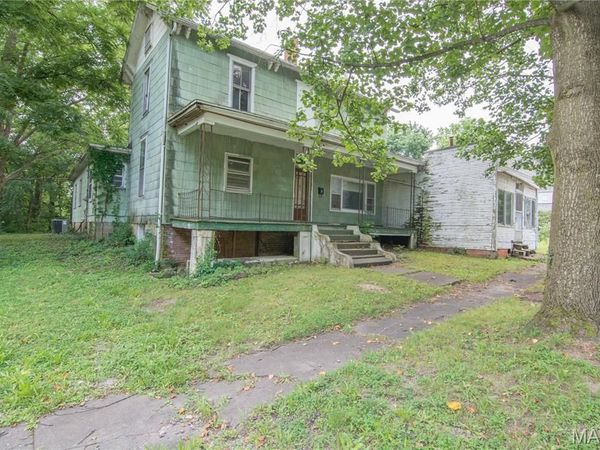 504 N 6th Street , Vandalia, IL 62471