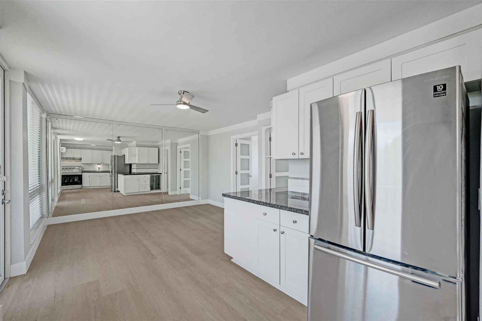 2400 NE 9th Street, Unit 304, Fort Lauderdale, FL 33304 Photo
