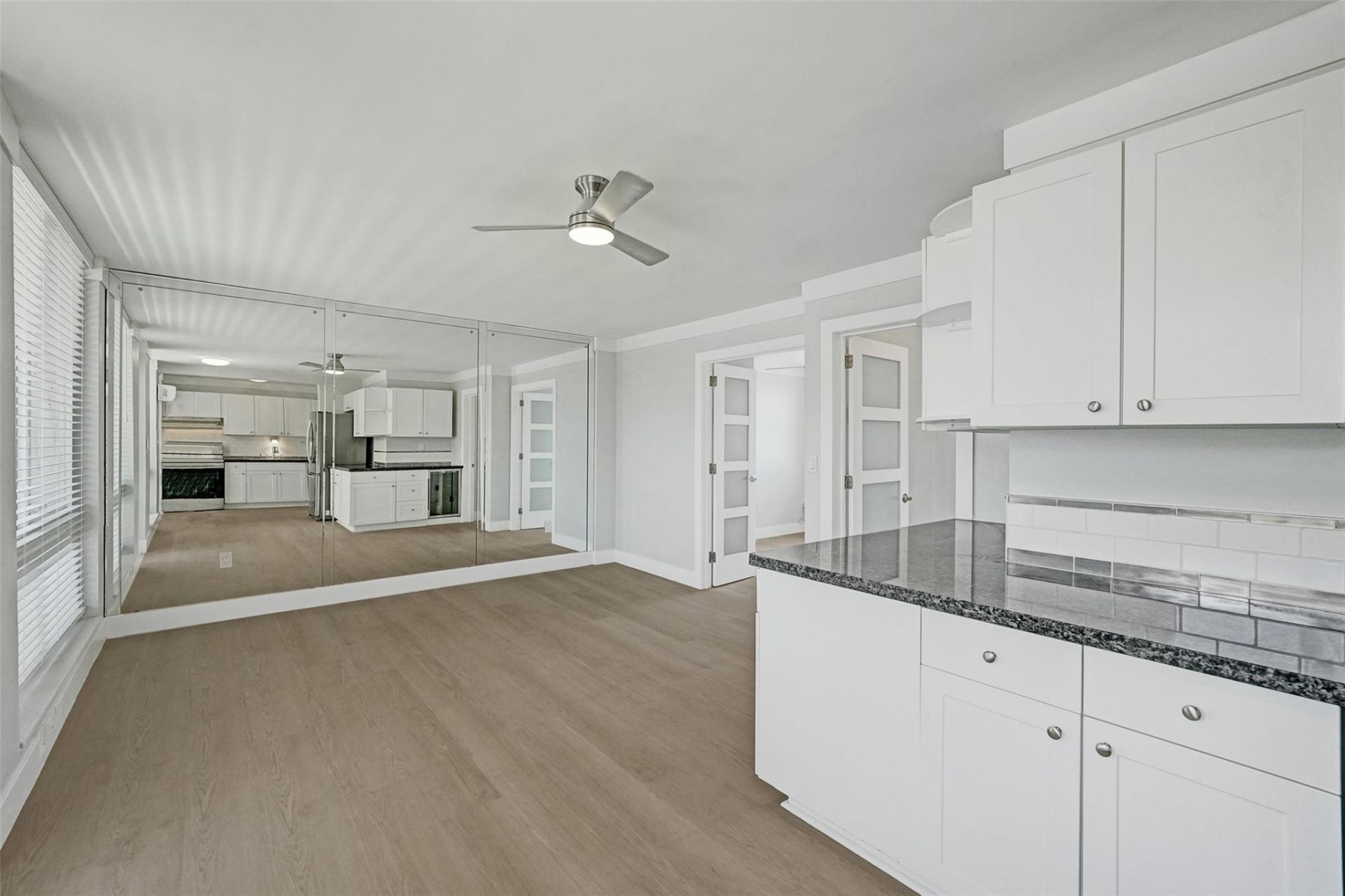 2400 NE 9th Street, Unit 304, Fort Lauderdale, FL 33304 Photo