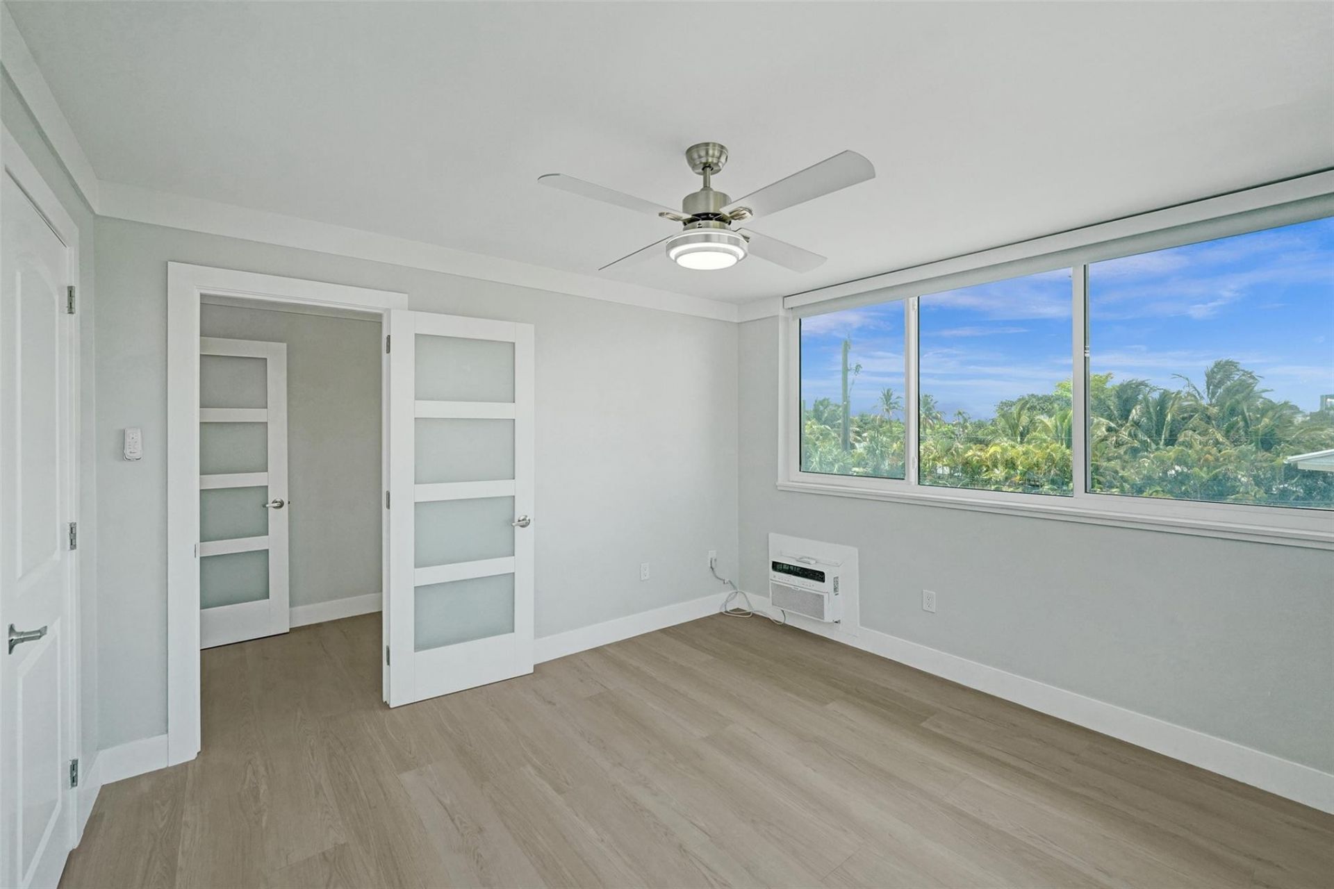 2400 NE 9th Street, Unit 304, Fort Lauderdale, FL 33304 Photo