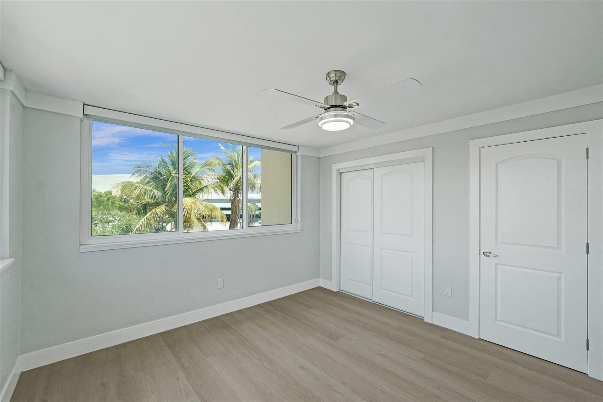 2400 NE 9th Street, Unit 304, Fort Lauderdale, FL 33304 Photo