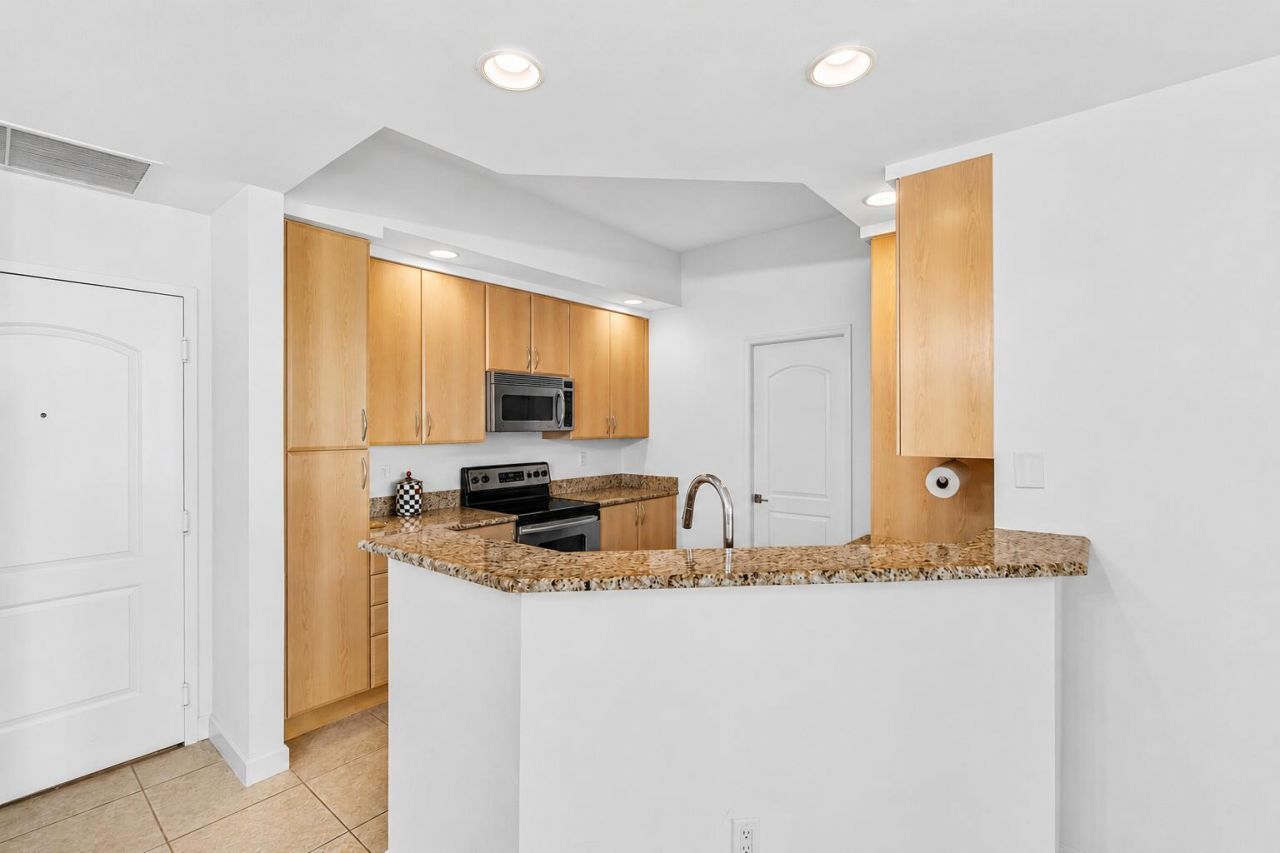 801 S Olive Avenue, Unit 1119, West Palm Beach, FL 33401 Photo