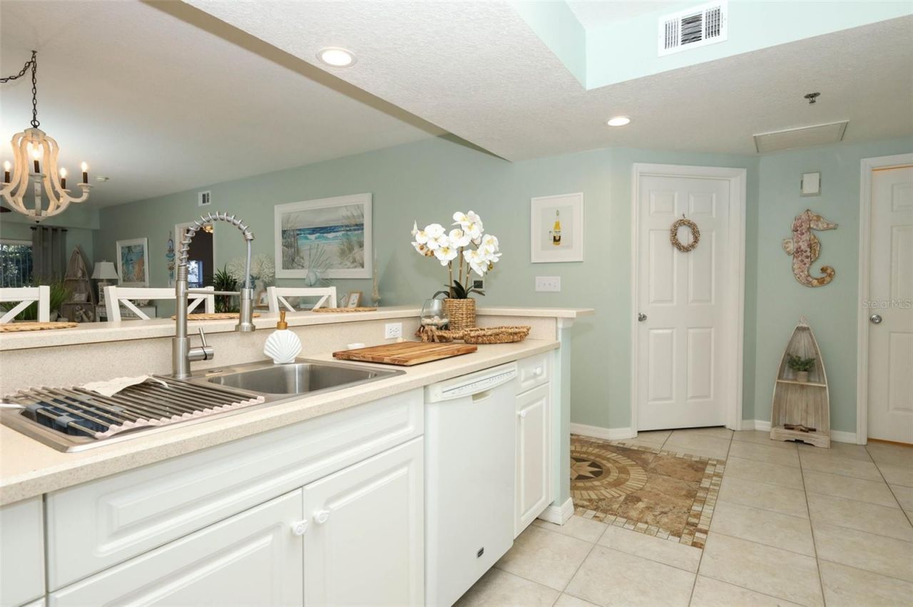 5300 S Atlantic Ave, Unit 9-304, New Smyrna Beach, FL 32169 Photo
