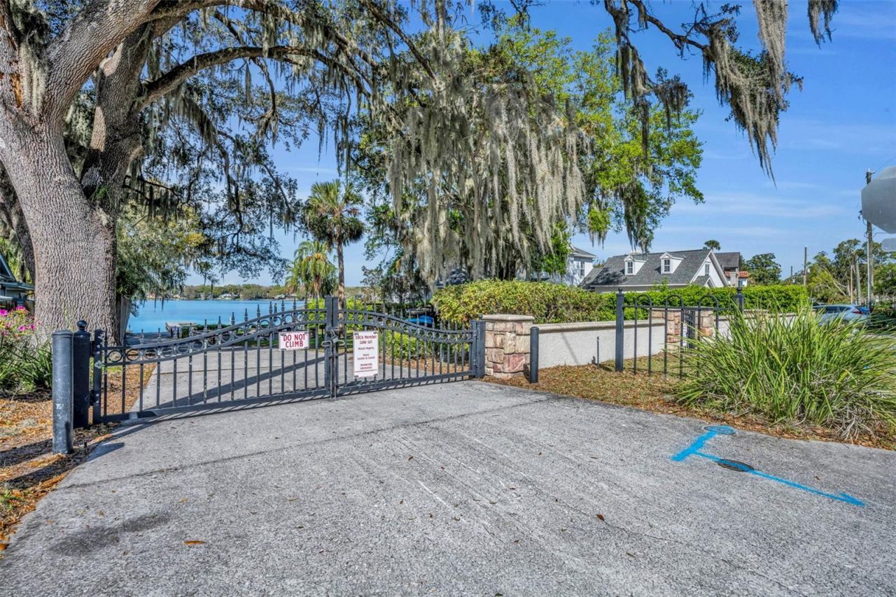 823 Woods Court , Maitland, FL 32751 Photo