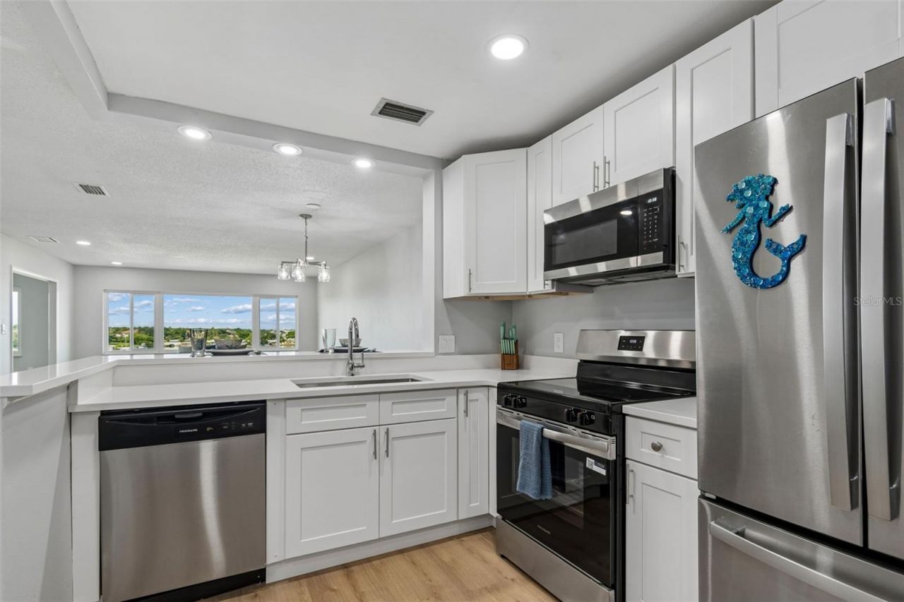 100 Bluff View Drive , Unit 509C, Belleair Bluffs, FL 33770 Photo