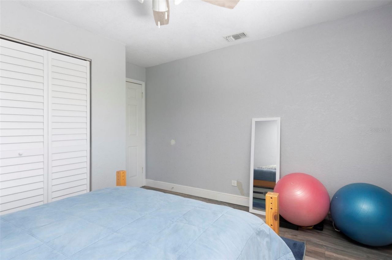 3281 38th Way S, Unit C, Saint Petersburg, FL 33711 Photo