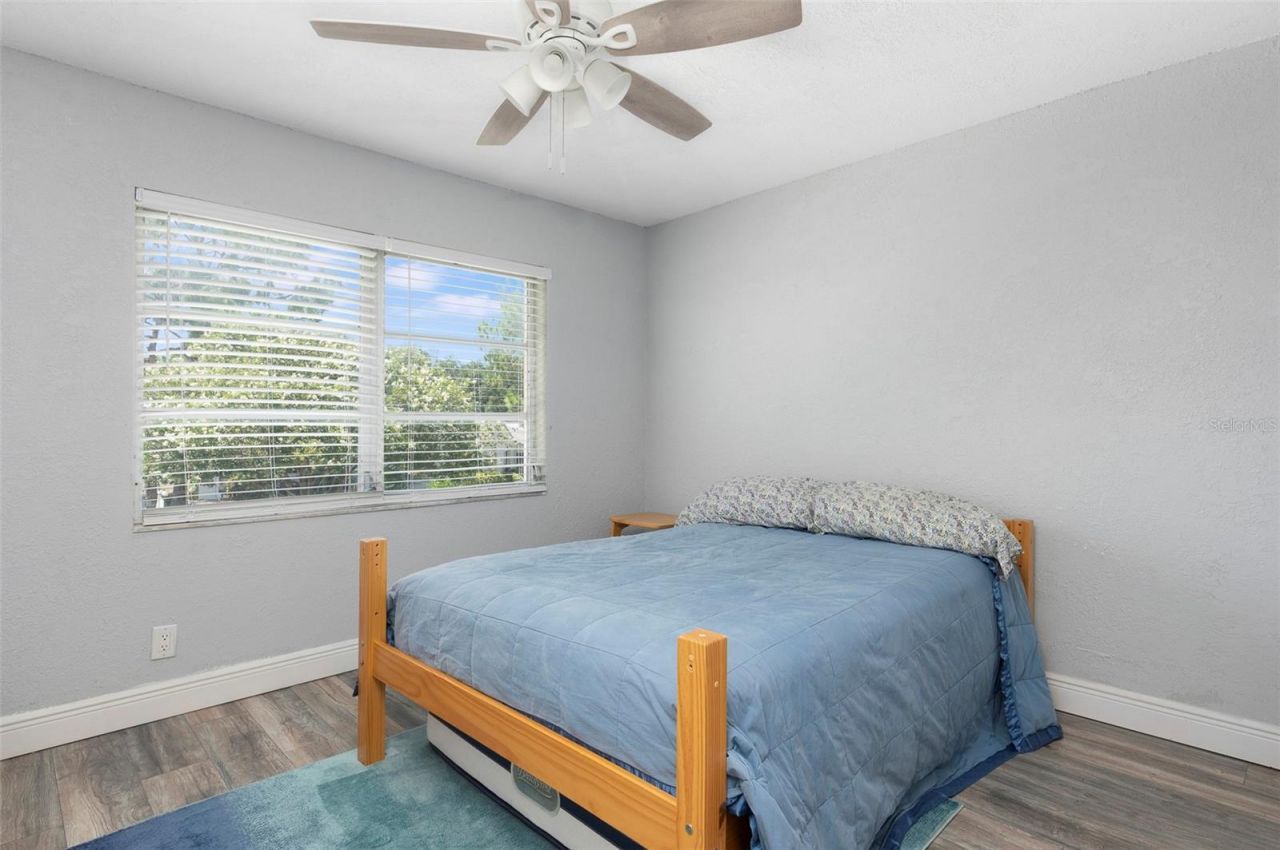 3281 38th Way S, Unit C, Saint Petersburg, FL 33711 Photo
