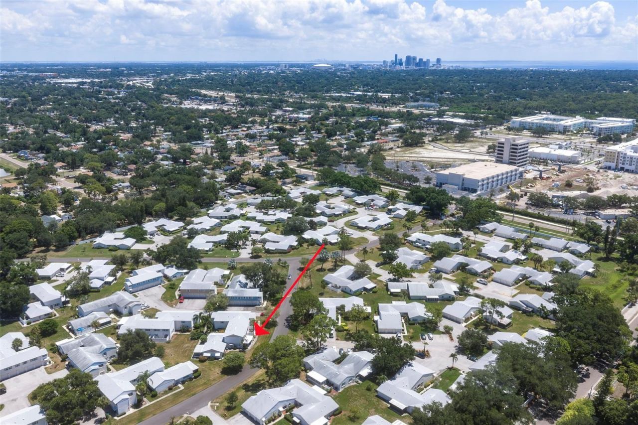 3281 38th Way S, Unit C, Saint Petersburg, FL 33711 Photo