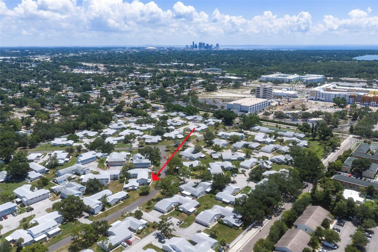 3281 38th Way S, Unit C, Saint Petersburg, FL 33711 Photo