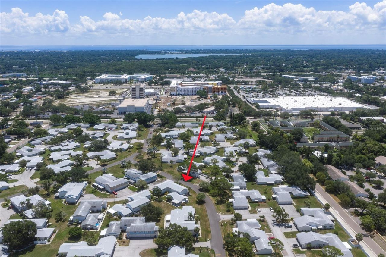 3281 38th Way S, Unit C, Saint Petersburg, FL 33711 Photo