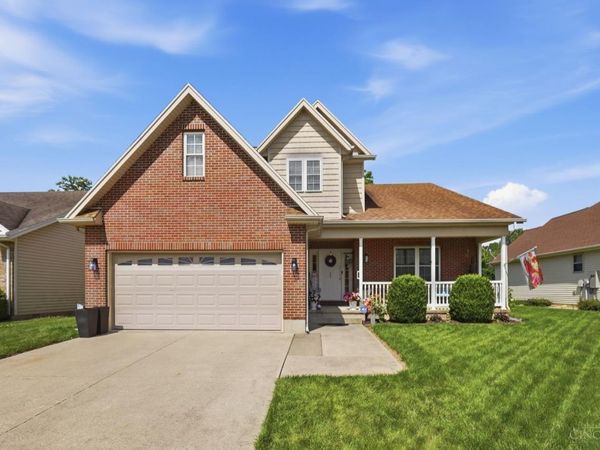 1447 Meadow Ridge Circle, Wilmington, OH 45177