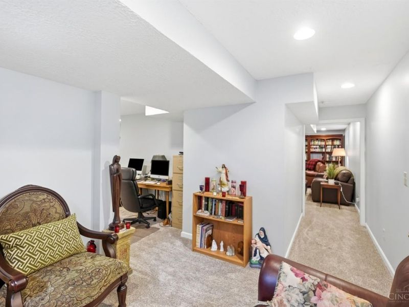 1447 Meadow Ridge Circle, Wilmington, OH 45177 Photo 35