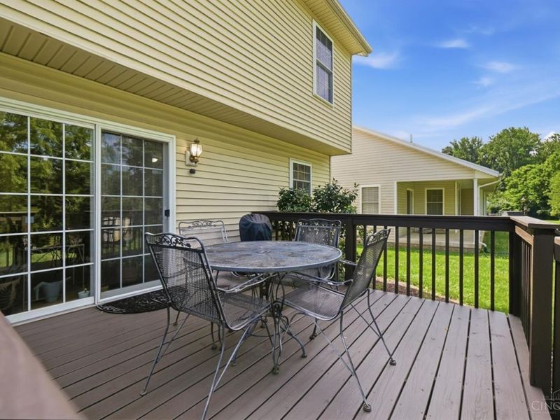 1447 Meadow Ridge Circle, Wilmington, OH 45177 Photo 41