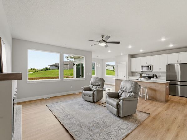 1467 S 91st Street, West Des Moines, IA 50266
