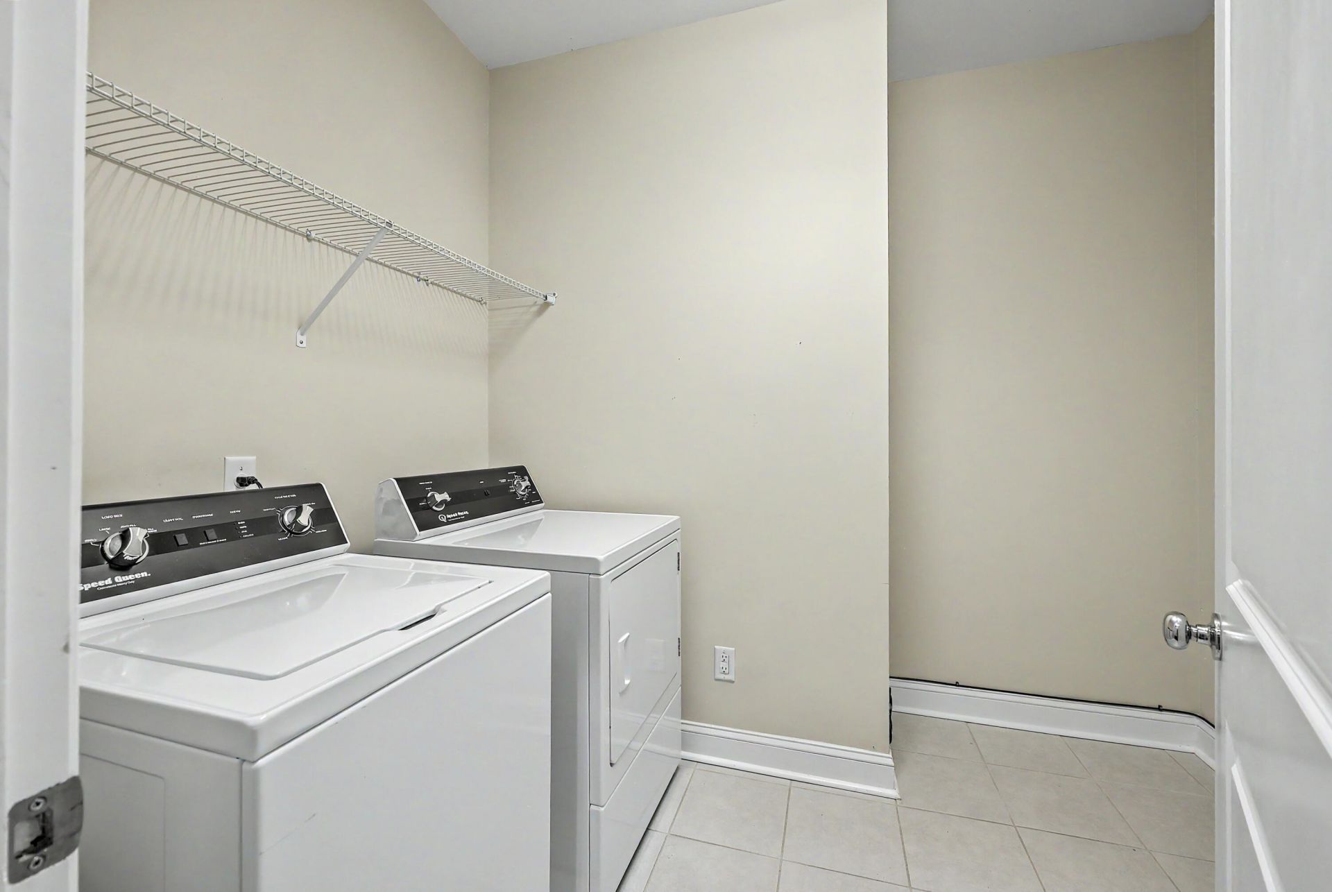5033 Song Sparrow Way Photo 22
