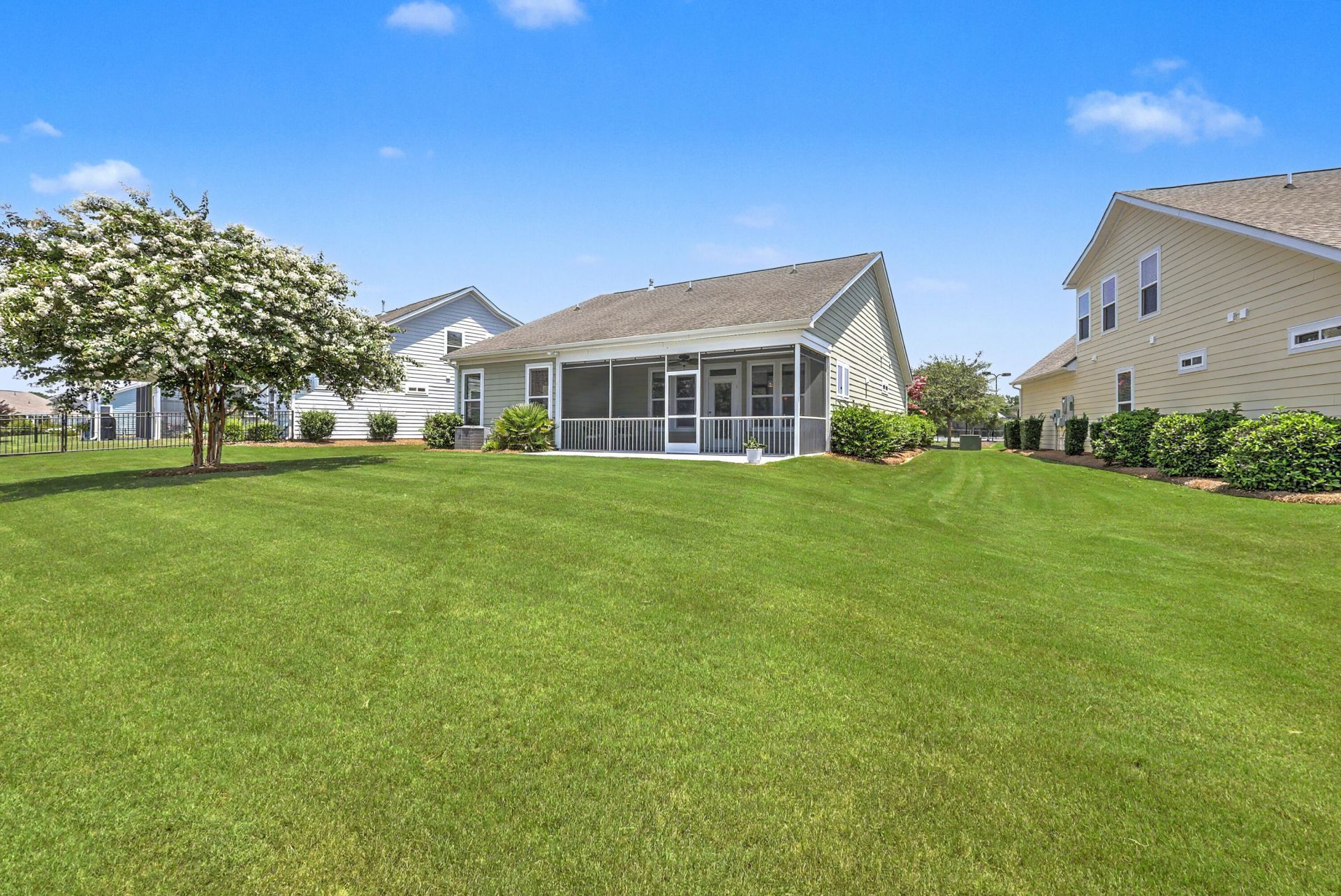 5033 Song Sparrow Way Photo 28