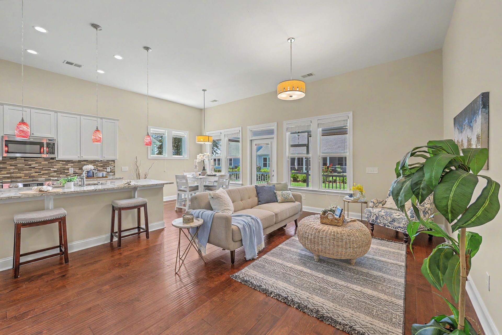 5033 Song Sparrow Way Photo 6